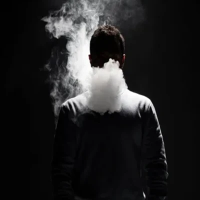 La ministra de Sanidad lanza una campaña de prohibición de fumar para prohibi...