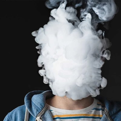 ¿Por qué parpadea el lápiz de mi cigarrillo electrónico?