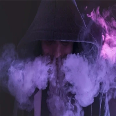 ¿Existe alguna desventaja de fumar un cigarrillo electrónico quemado?