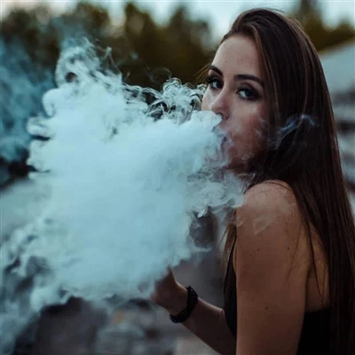 ¿Por qué tose cuando fuma cigarrillos electrónicos?